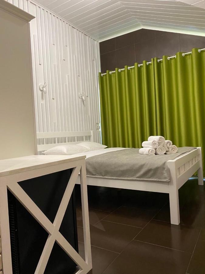 Captain Hotel Затока Экстерьер фото