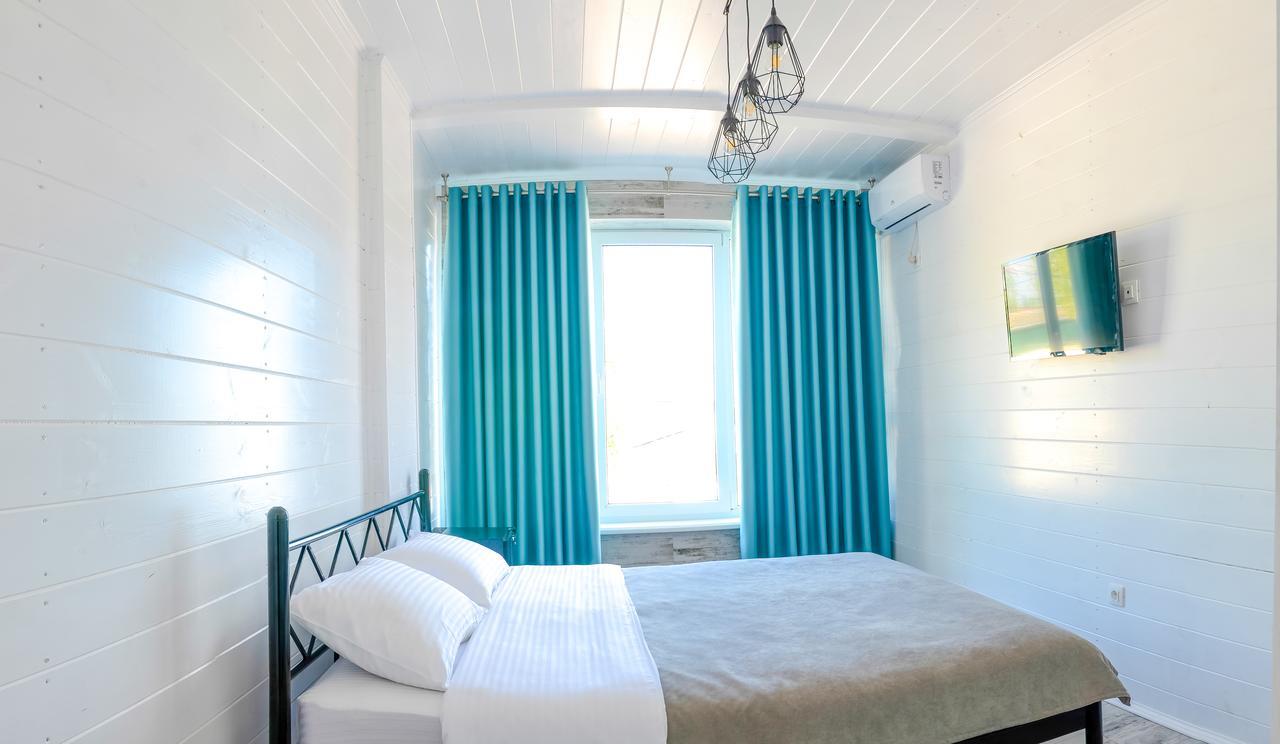 Captain Hotel Затока Экстерьер фото
